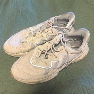 Adiddas Onweego men’s shoes size 13